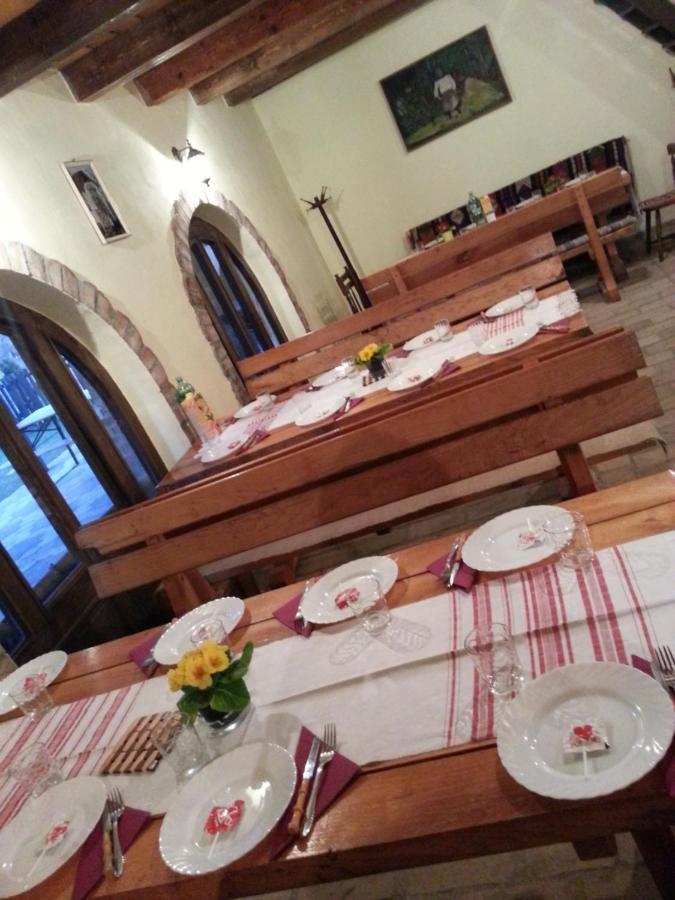 Bed and Breakfast Snasini Kucari Gradiste Exterior foto