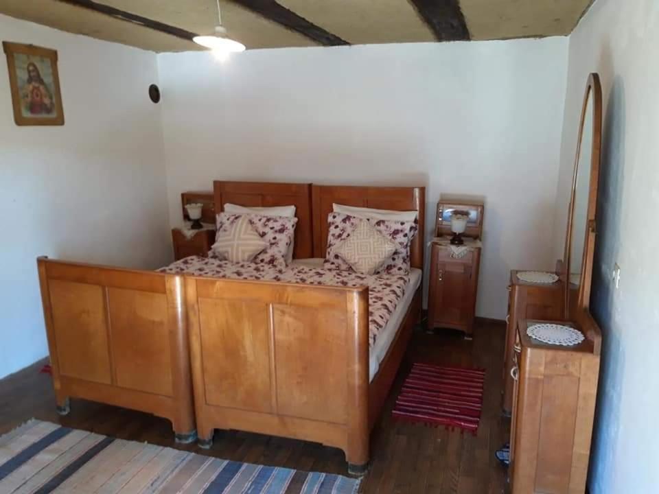 Bed and Breakfast Snasini Kucari Gradiste Exterior foto